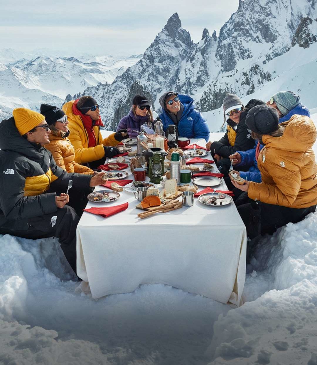 Prêt pour les vacances. Approuvé par les athlètes. Les favoris des athlètes pour une raison. De l’épopée au quotidien, offrez de l’équipement qu’ils utiliseront encore et encore.