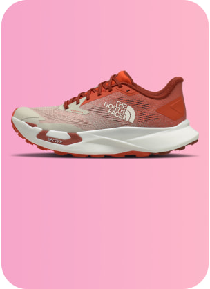 Image of The North Face Vectiv Enduris 3 shoe on a gradient background.