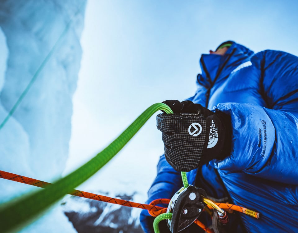 Golite DOZE 20°F 600 Fill  Down GoLite Adrenaline Sleeping Bag: 20F Down - Hike & Camp