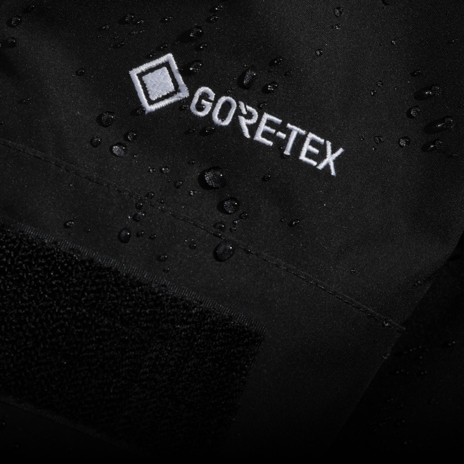 Close up shot of the GORE-TEX logo on a The North Face GORE-TEX Mountain Jacket.