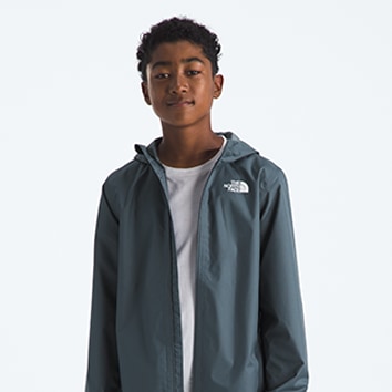 Studio shot of a boy and a girl in a fleece