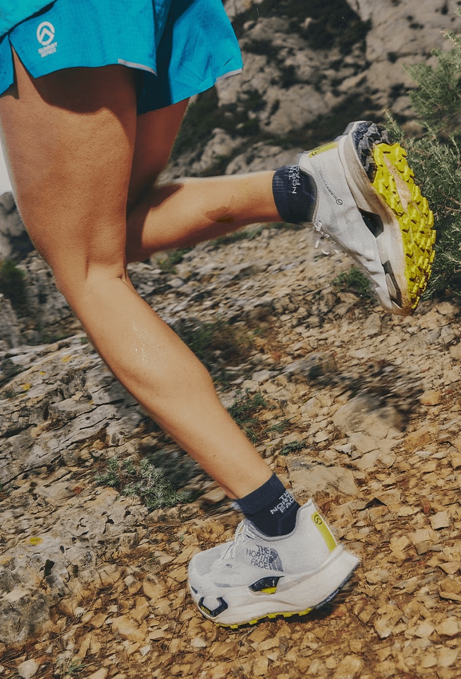 Image showing a runner in The North Face VECTIV shoes