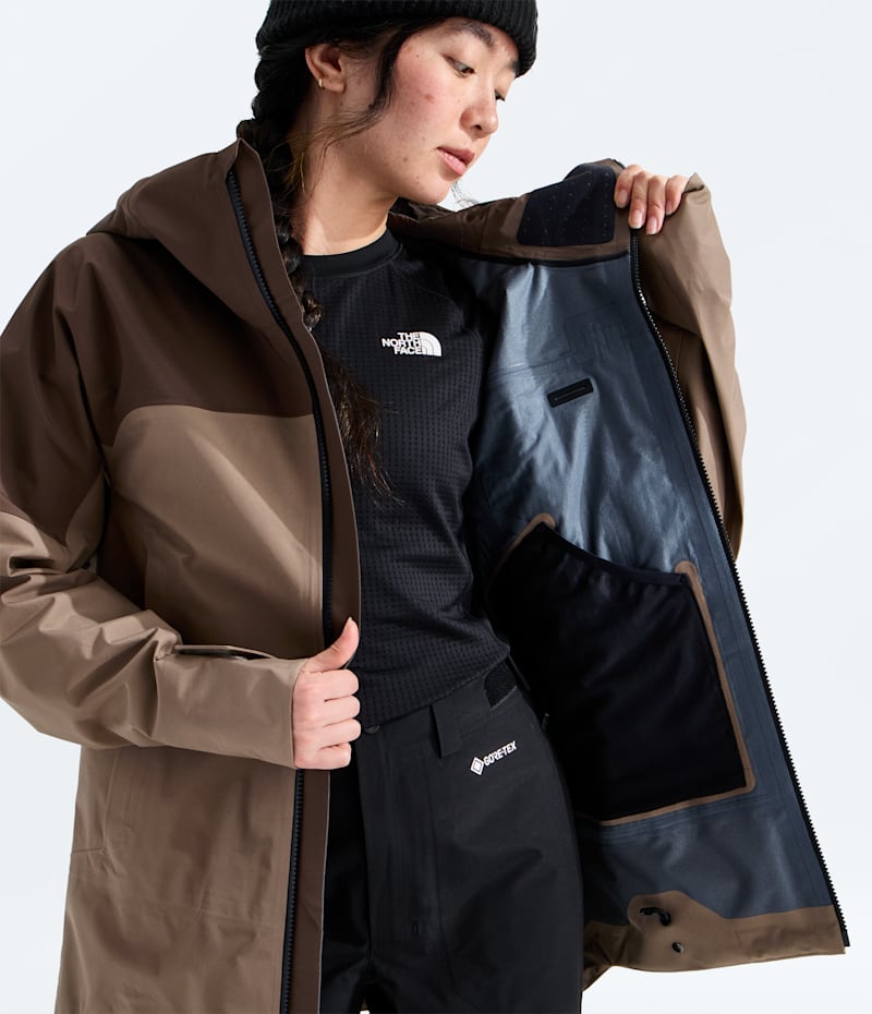 Женская куртка The North Face Summit Eastwall GTX, цвет: Гранатовый / Коричневый — фото 4