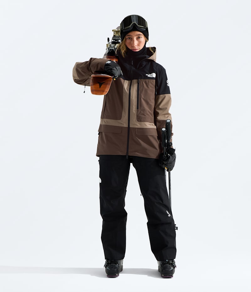 Женская куртка The North Face Summit Series Verbier GORE-TEX, цвет: Гранатовый / Коричневый — фото 2