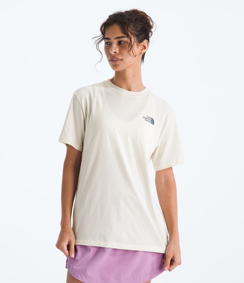Женская футболка The North Face Exploring Since ’66 Relaxed Short-Sleeve, цвет: Белый дюнный — фото 3
