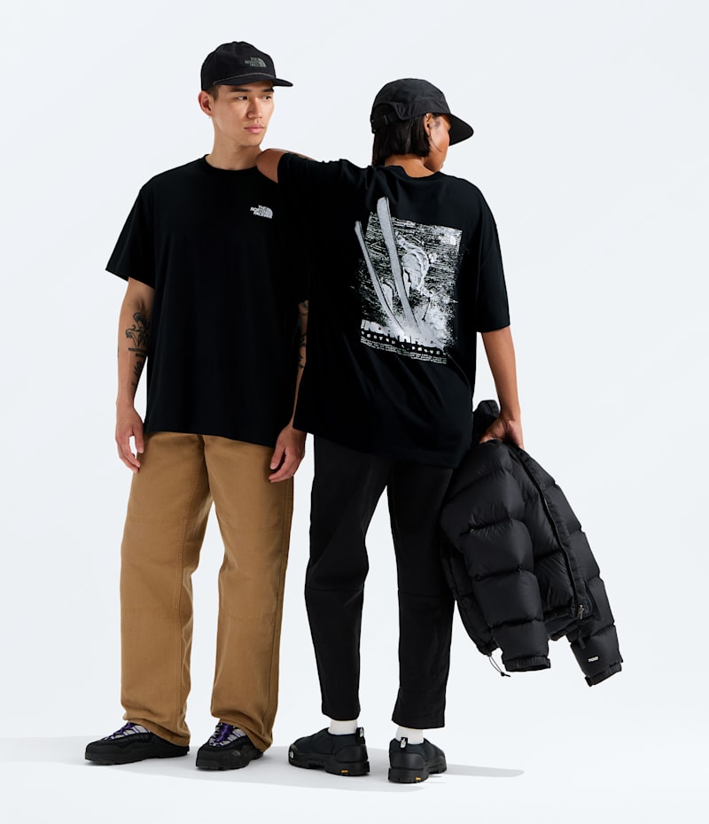 Футболка The North Face Unisex Tested And Proven Relaxed Short-Sleeve Tee, цвет: Чёрный