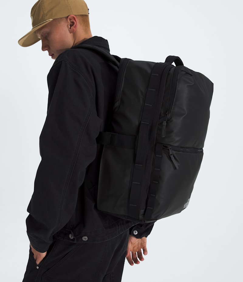 Рюкзак The North Face Base Camp Voyager Travel Pack - 35L — фото 5