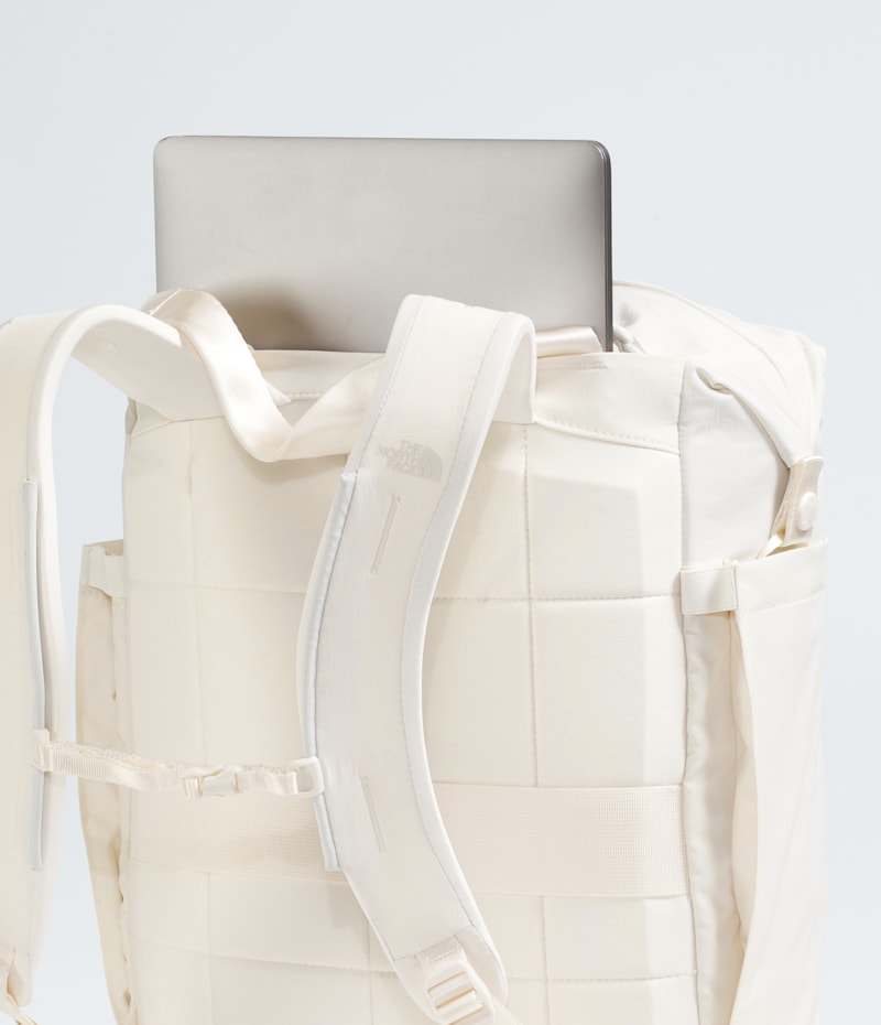 Рюкзак The North Face Women’s Never Stop Utility Pack — фото 6