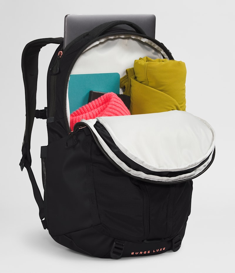 Рюкзак The North Face Women’s Surge Luxe Backpack - 31L — фото 4