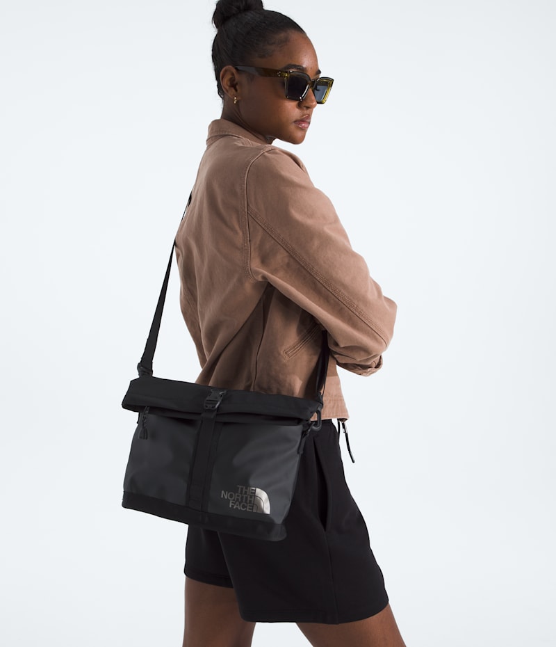 The North Face Base Camp Shoulder Bag — фото 5