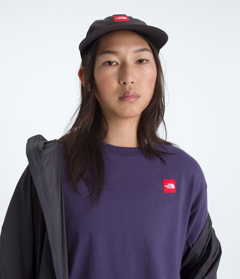 The North Face Women’s TNF Red Box Short-Sleeve Boxy Tee — фото 3