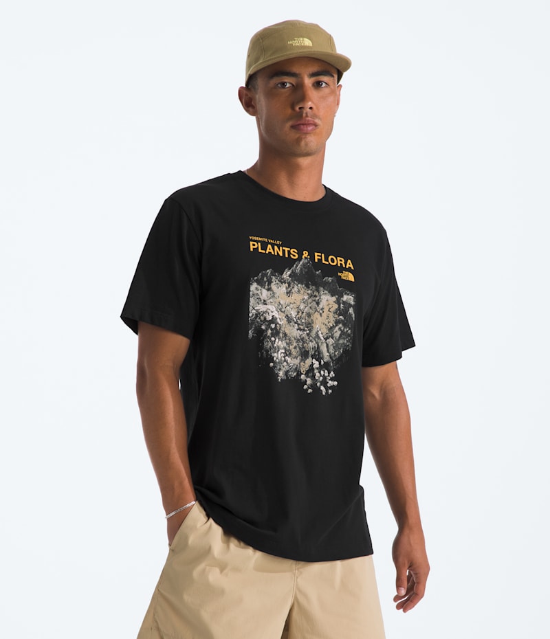 The North Face Men’s Boulder Breeze Regular Short-Sleeve Tee