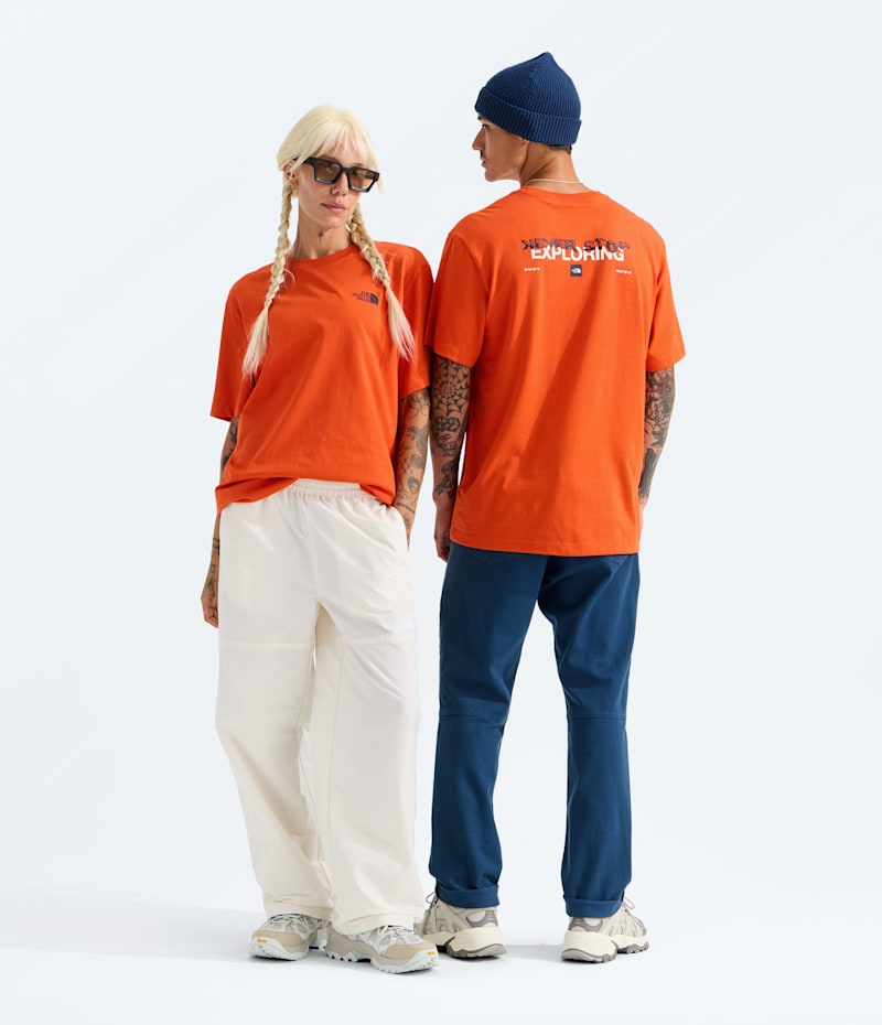 The North Face Unisex Distort Logo Relaxed Short-Sleeve Tee