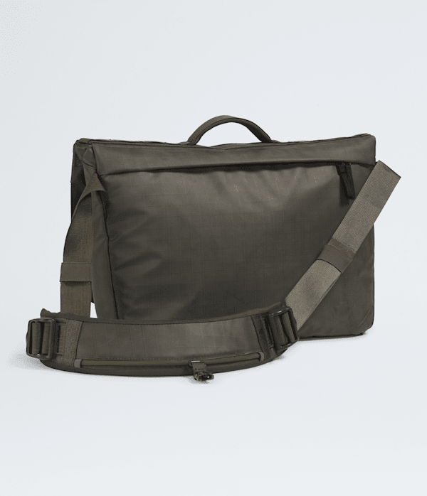 Base-Camp-Voyager-Messenger- 
