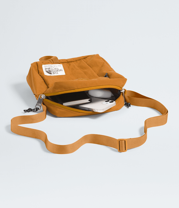 Berkeley-Crossbody.png
