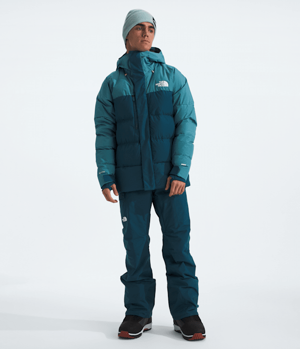 Ski Outfits & Snowboard Clothes | The North Face Canada