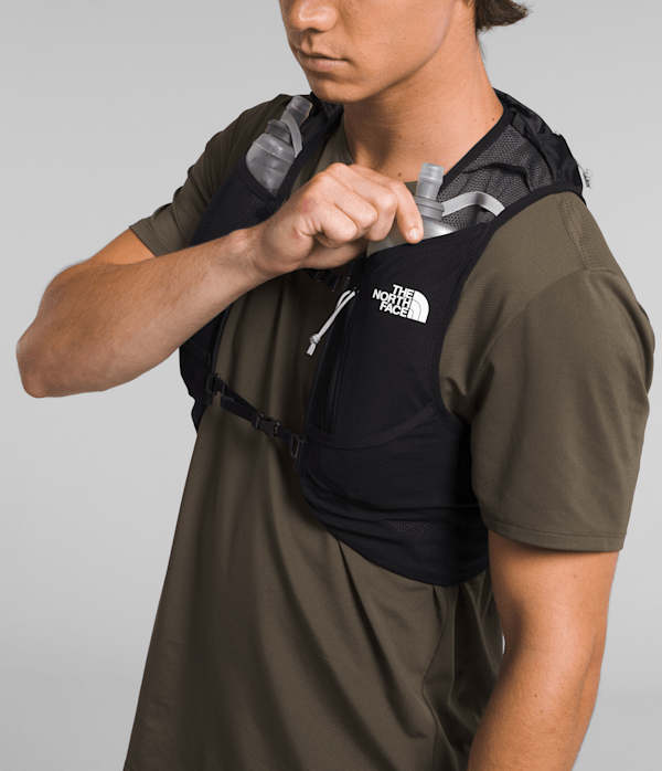 Sunriser Run Vest 8 - thumbnail 3