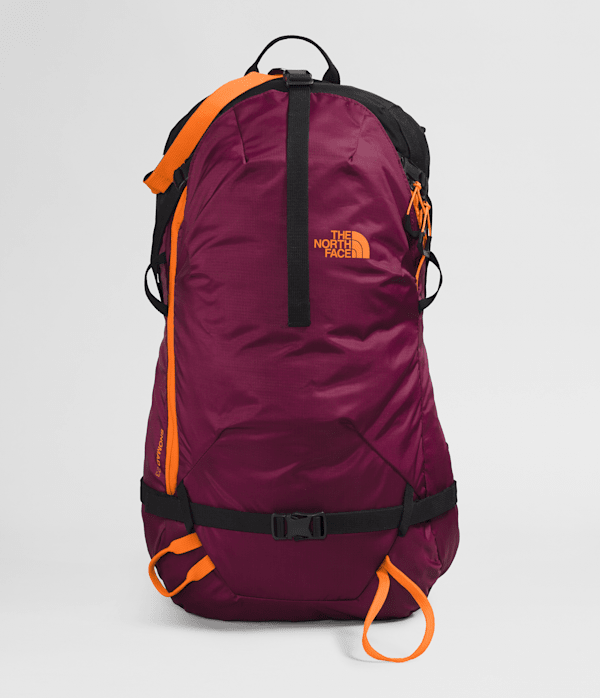 The North Face Snomad 23 Backpack: Boysenberry/Black