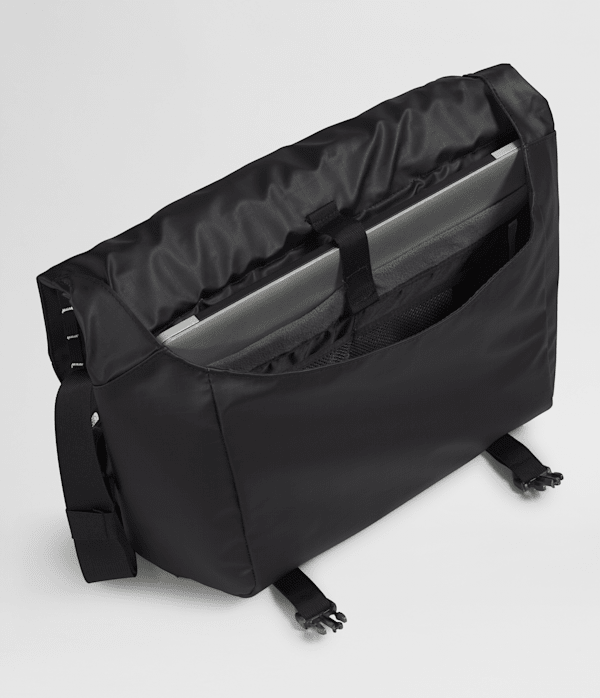 Base Camp Voyager Messenger Bag | The North Face