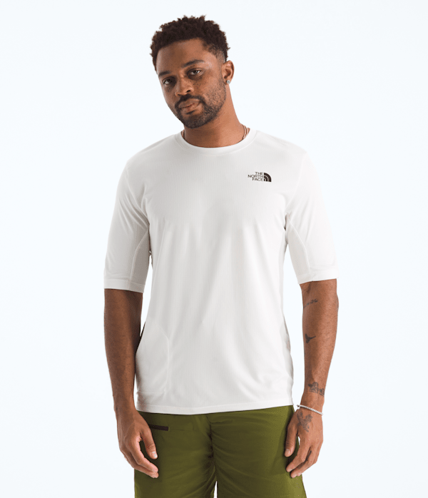 【THE NORTH FACE】M'S BISTI L/S R/TEE R5954 The North Face Men's Adventure Short Sleeve T-Shirt - NF0A88X5