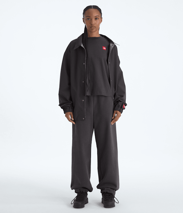 Women’s TNF™ Red Box Short-Sleeve Boxy Tee - thumbnail 9