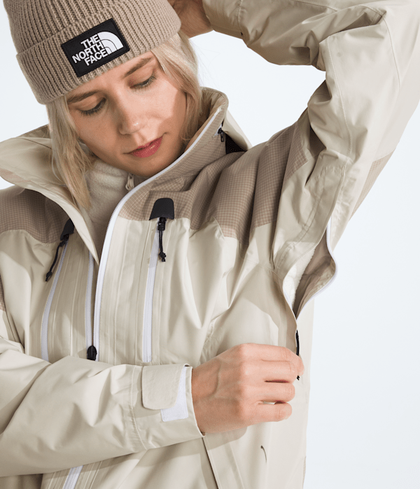 Womens-Hike-Devils-Thumb-