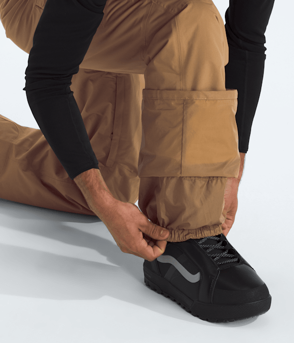 アメリカサイズ　Freedom Pants THENORTHFACE The North Face Men's Freedom Insulated Pants, Clay Grey, XXL