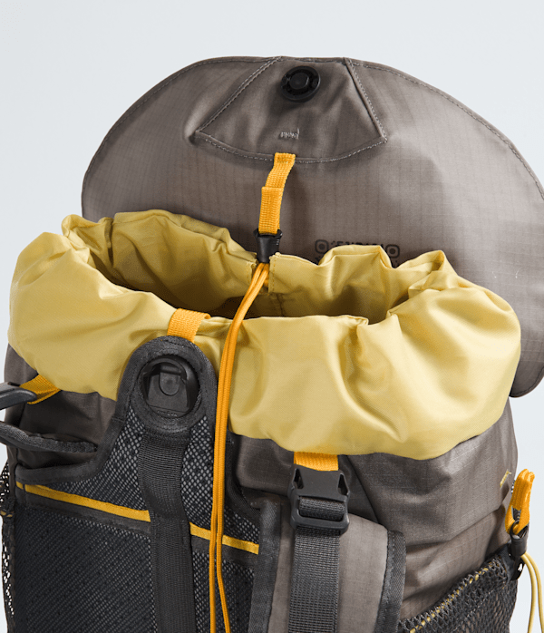 Universal Daypack | The North Face