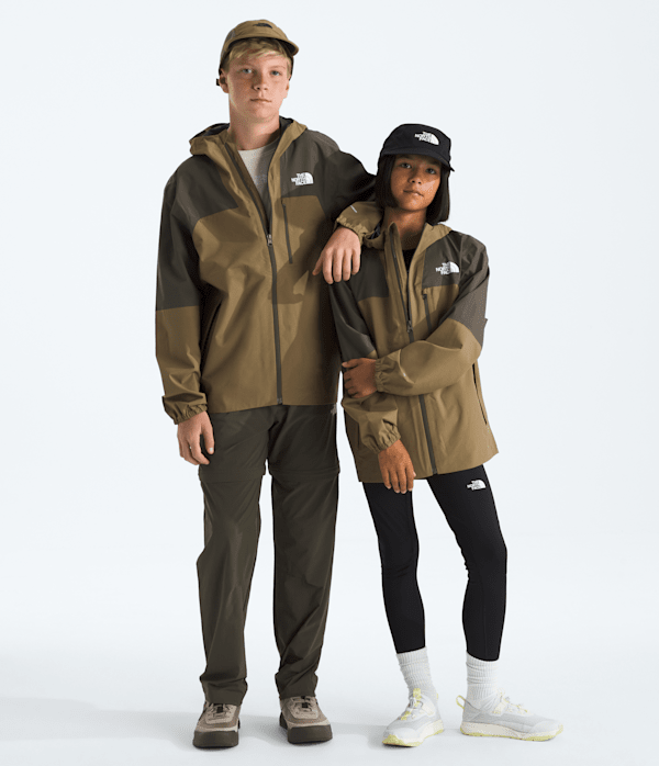 The North Face Boys’ & Girls’ Hike Packable Shell (Kids Size: M (10))