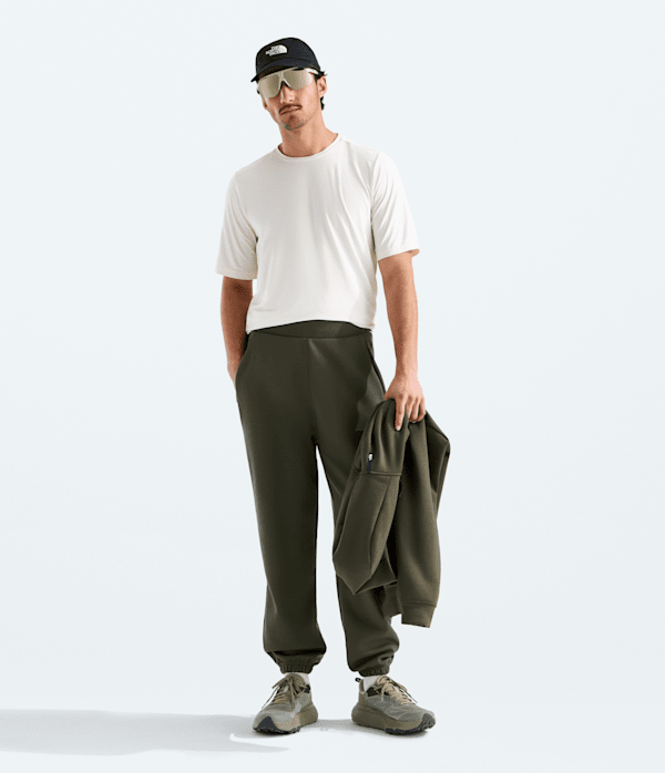 Mens-Dynamic-Pants-TNF-HERO2.png