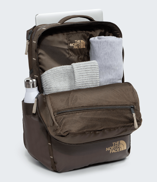 Base Camp™ Voyager Daypack - 26L | The North Face Canada
