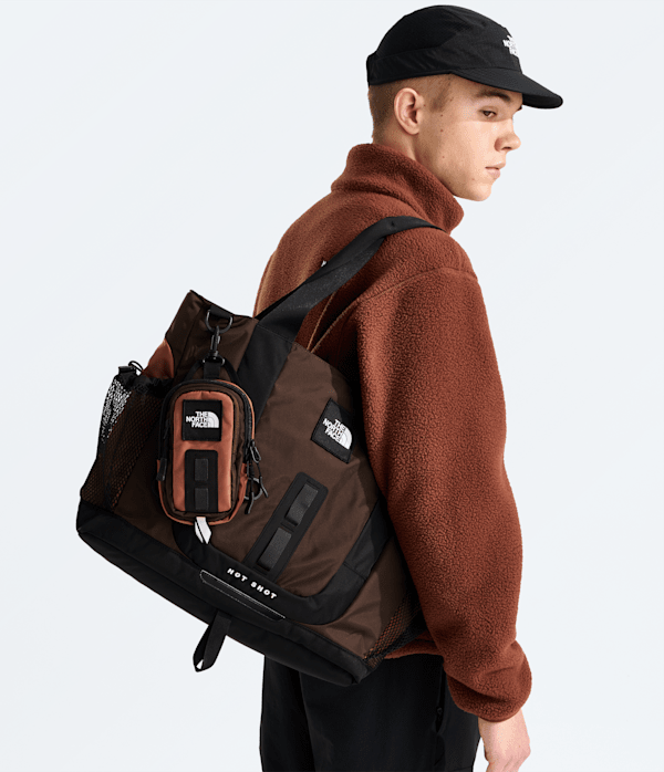 Hot Shot Tote | The North Face Canada