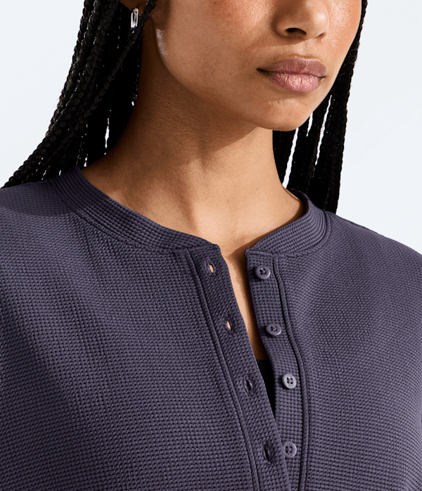 Women’s Ridge Path Waffle Long-Sleeve Henley - thumbnail 7