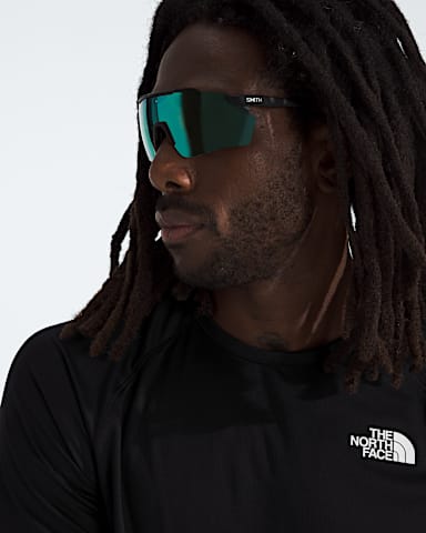 Mens Sunriser ShortSleeve TNF TNF Black HERO3