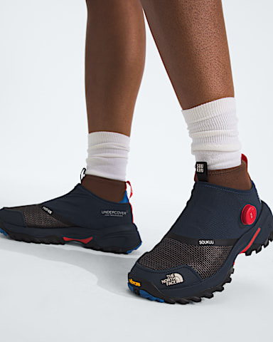 TNF x UNDERCOVER SOUKUU Hedgehog Offtrail Hybrid Shoes TNF POTTING SOILURBAN NAVY MODELBACK