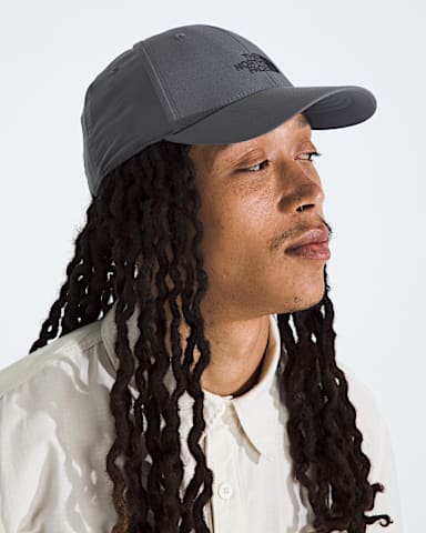 66 FLASHDRY Hat TNF Smoked PearlAsphalt Grey MODELBACK