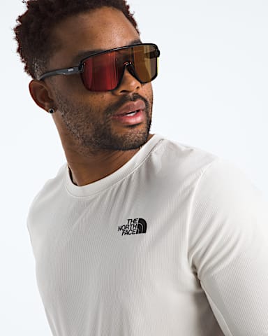 Mens LIGHTRANGE Packable ShortSleeve Tee TNF White Dune HERO3