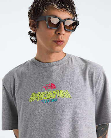 Mens TNF Essential Expedition Series ShortSleeve TeeGraphic TNF TNF Pale Grey Heather HERO3