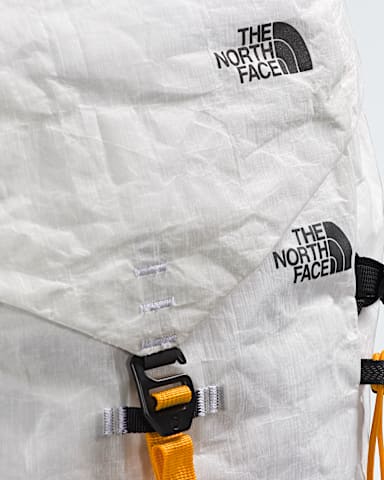 Summit Advanced Mountain Kit 40L Pack TNF TNF WhiteSummit Gold DETAIL3
