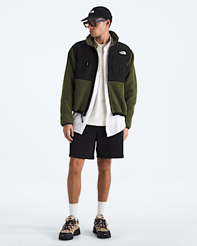 Mens Retro Denali Jacket TNF Woodland GreenTNF Black HERO2