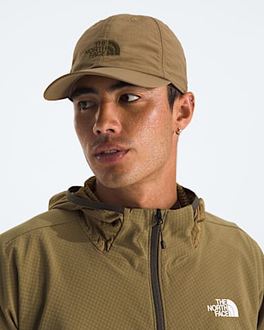 Horizon Hat TNF Cedar MODELBACK