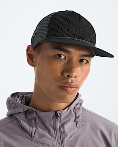 Runner Trucker Hat TNF TNF BlackAnthracite Grey MODELBACK