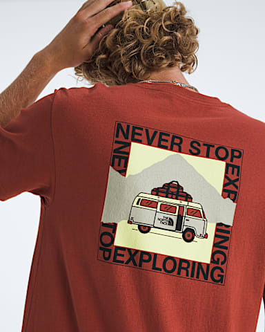 Mens Escape The City Regular ShortSleeve Tee TNF Iron Clay HERO2
