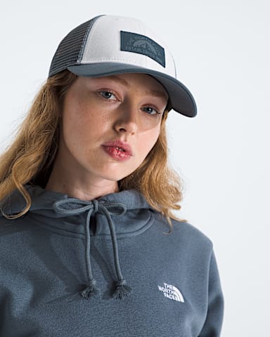 Graphic Mudder Trucker TNF Granite GreyTNF WhiteEST 1966 Patch MODELBACK