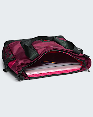 Hot Shot Tote TNF Burgundy CrushLali Guram INT
