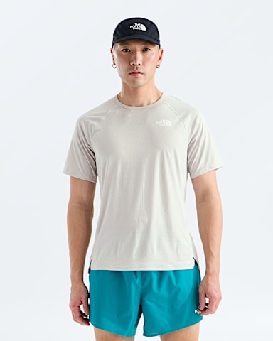 Mens Sunriser ShortSleeve TNF Cumulus Cloud HERO
