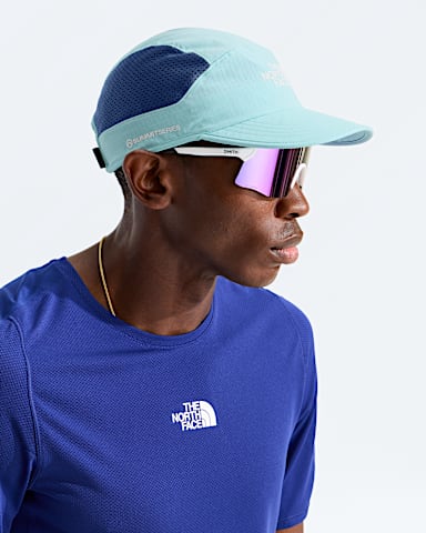 Summer LT Run Hat TNF Canal Blue MODELBACK