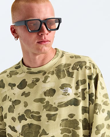 Mens TNF Essential Simple Dome Oversized ShortSleeve TeePrint TNF Cedar Heritage Print HERO2