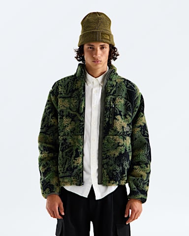 Mens Extreme Pile 2 FullZip JacketPrint TNF New Taupe Green Yosemite Oak PrintNew Taupe Green HERO