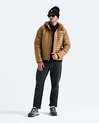 Mens THERMOBALL Hooded Jacket TNF Utility Brown HERO2
